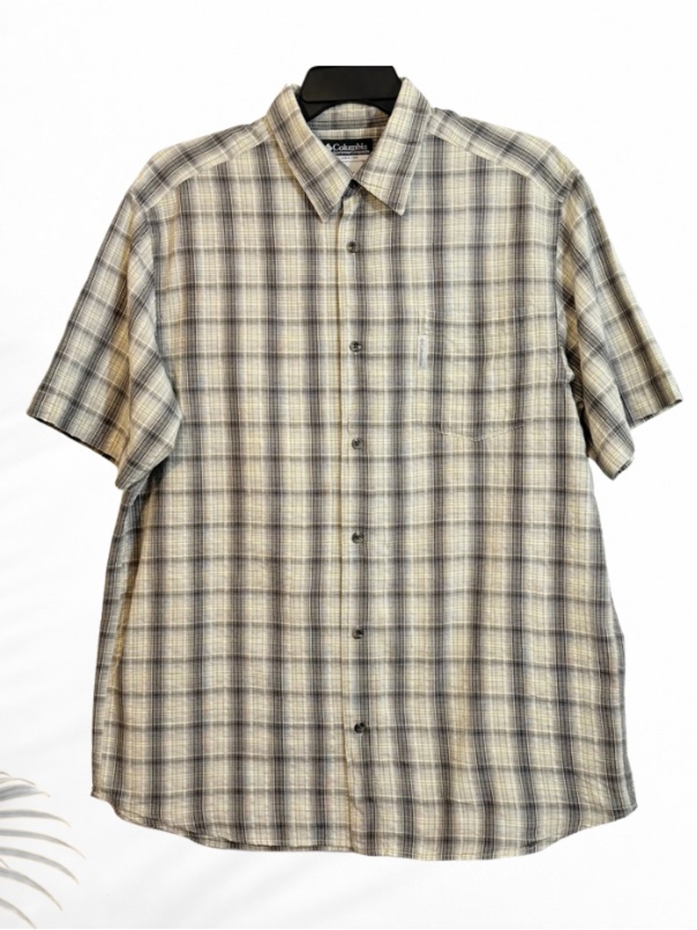 Columbia Men’s XL Tan Gray Plaid Short Sleeve Button Up Shirt Cotton